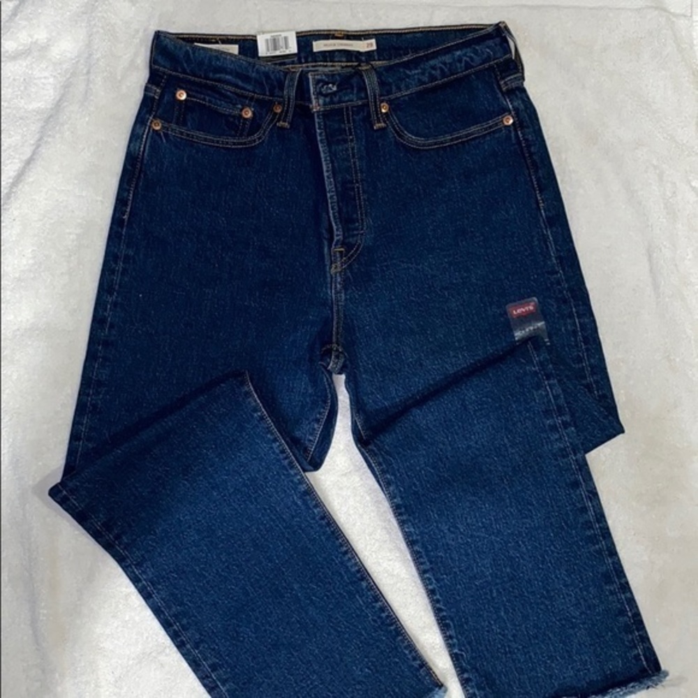 PREMIUM LEVIS WEDGIE STRAIGHT JEAN